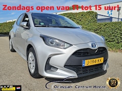 Toyota Yaris - 1.5 Hybrid AUT Camera Carplay Nw Model Zondag OPEN