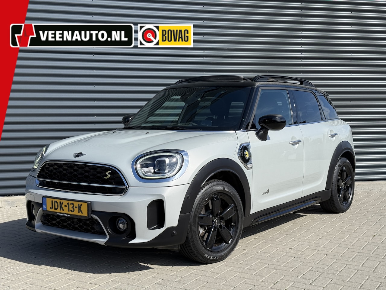 MINI Countryman - 2.0 Cooper SE ALL4 Pano/Leder/Camera/Apple - AutoWereld.nl