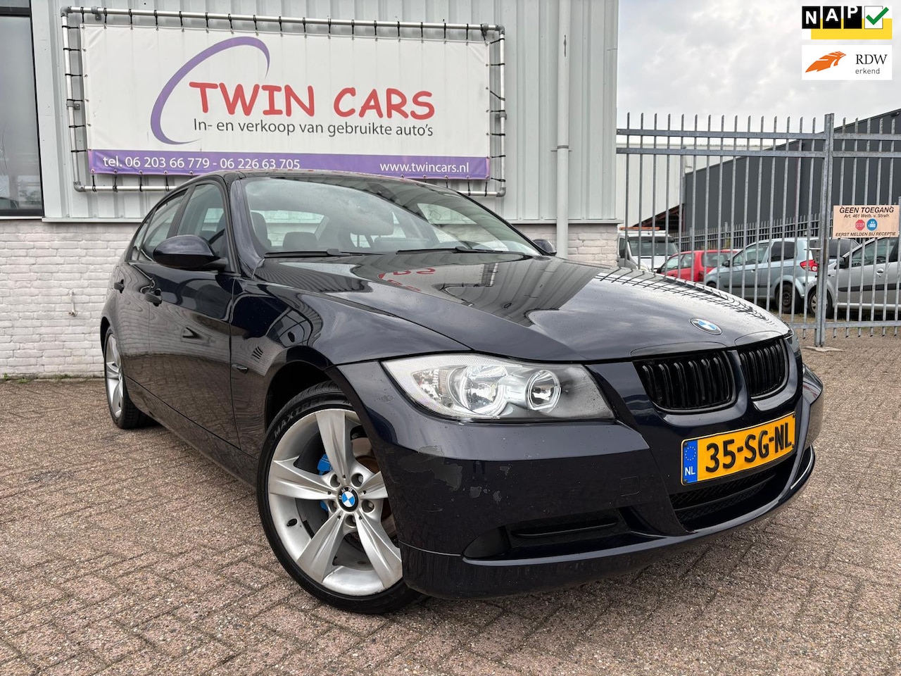 BMW 3-serie - 318i Dynamic Executive 318i Dynamic Executive - AutoWereld.nl