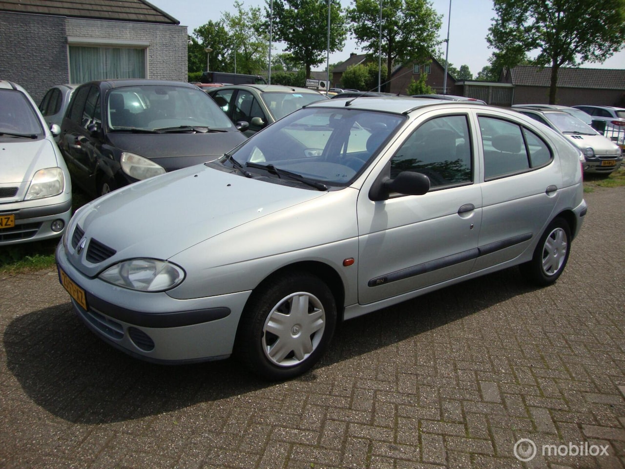 Renault Mégane - 1.4-16V RN 1.4-16V RN - AutoWereld.nl