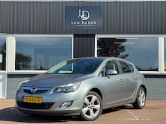 Opel Astra - 1.4 Turbo Sport / Airco / Sensoren / Cruise / LMW