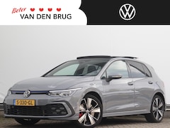 Volkswagen Golf - 1.4 eHybrid GTE | Panorama dak | Achteruitrijcamera | Stoel- en stuurverwarming | LED mist