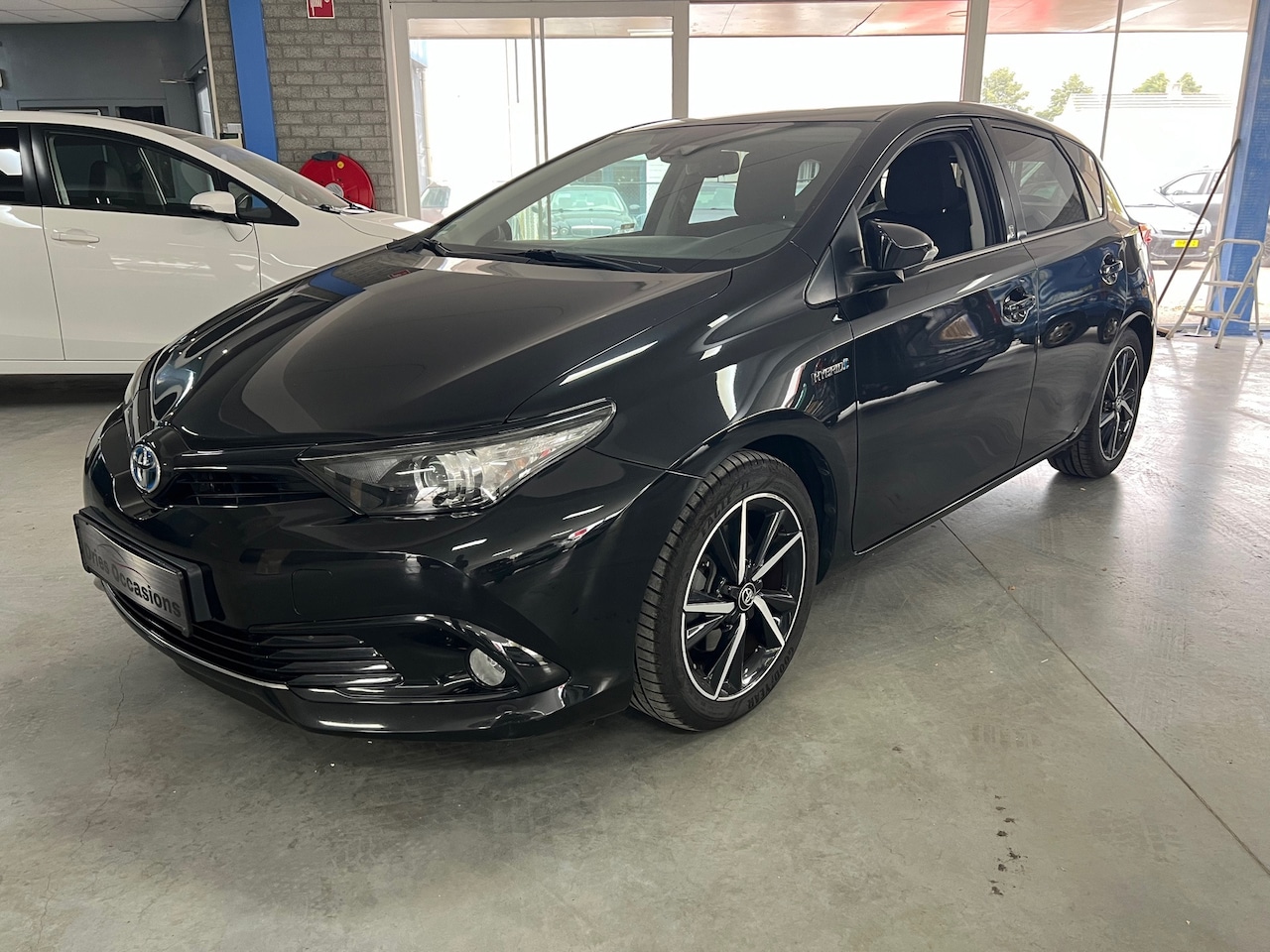 Toyota Auris - 1.8 Hybrid Executive 1.8 Hybrid Executive - AutoWereld.nl
