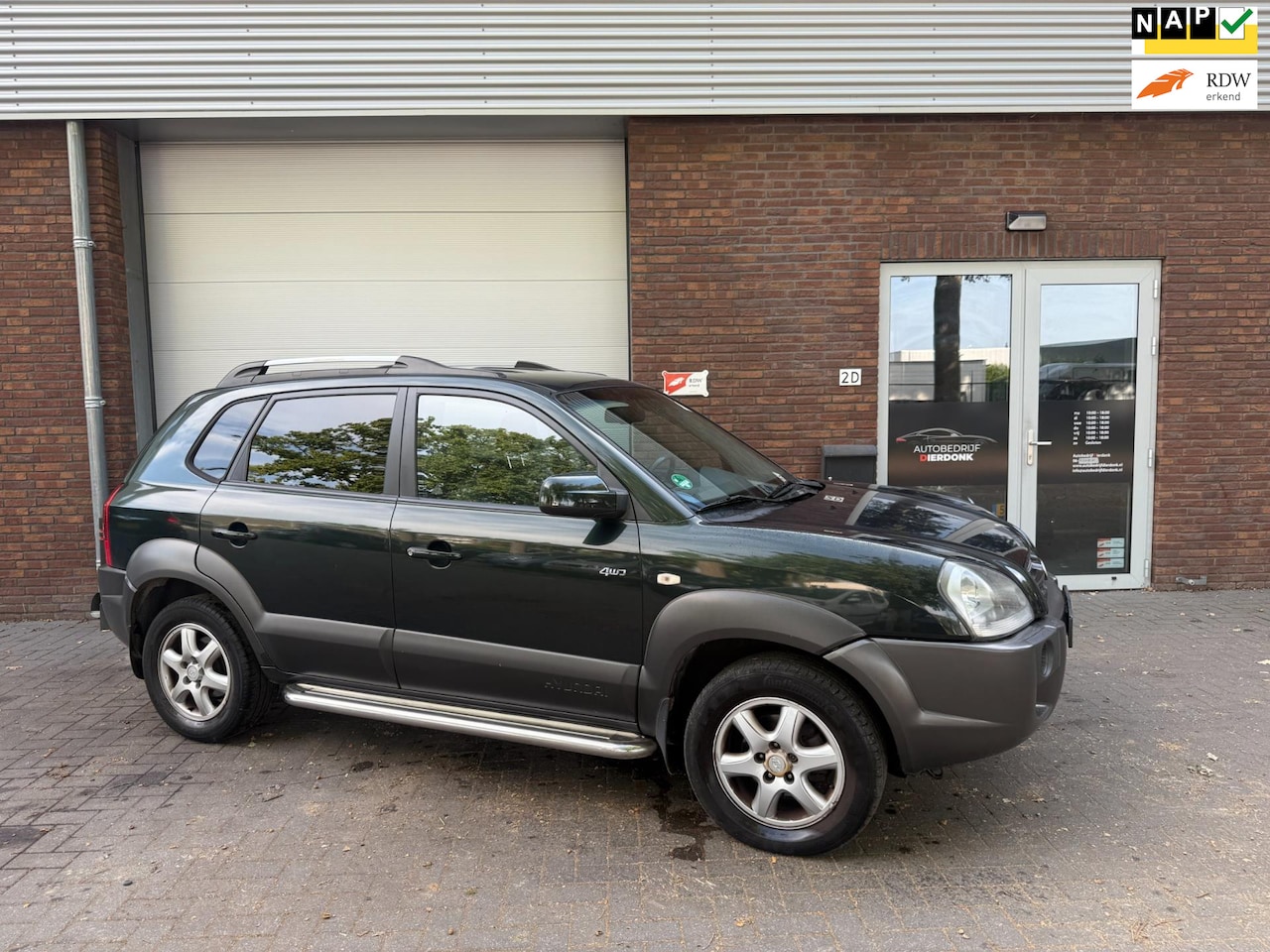 Hyundai Tucson - 2.7i V6 4WD Style|AIRCO|AUTOMAAT|NIEUWE APK - AutoWereld.nl