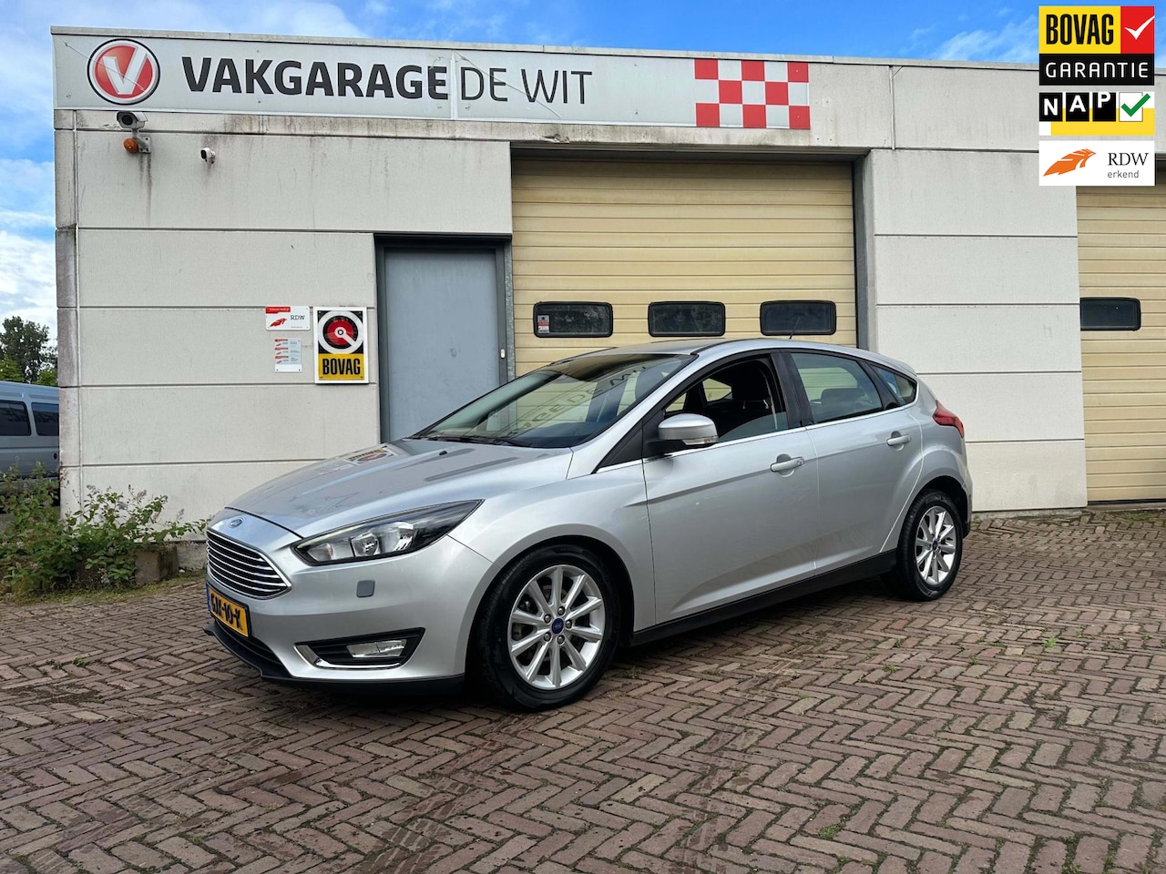 Ford Focus - 1.0 Titanium 1.0 Titanium - AutoWereld.nl
