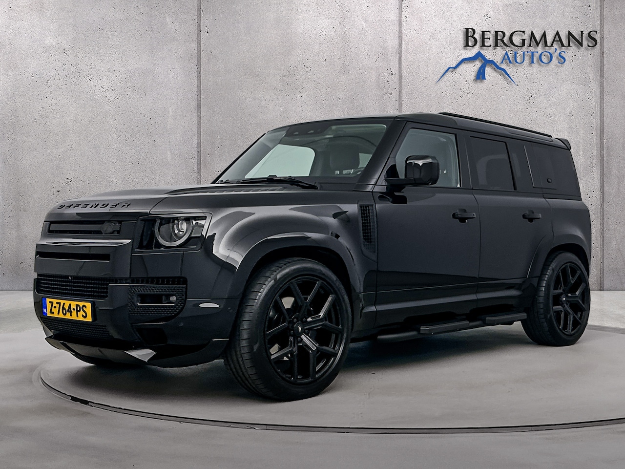 Land Rover Defender 110 - 3.0 P400 110 X-Dynamic HSE 7p. 3.0 P400 110 X-Dynamic HSE 7 pers // TREKHAAK // - AutoWereld.nl
