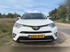 Toyota RAV4 - XLE AWD