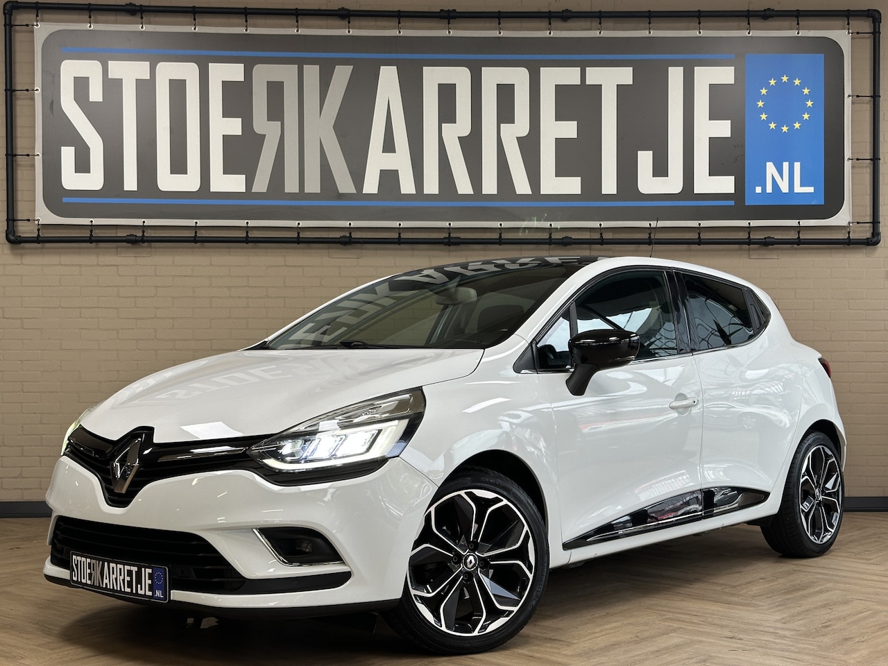 Renault Clio - 0.9 TCe 90pk Intens | Navi | Camera | 17" | PDC | Led | Stoelverwarming | Keurig netjes on - AutoWereld.nl