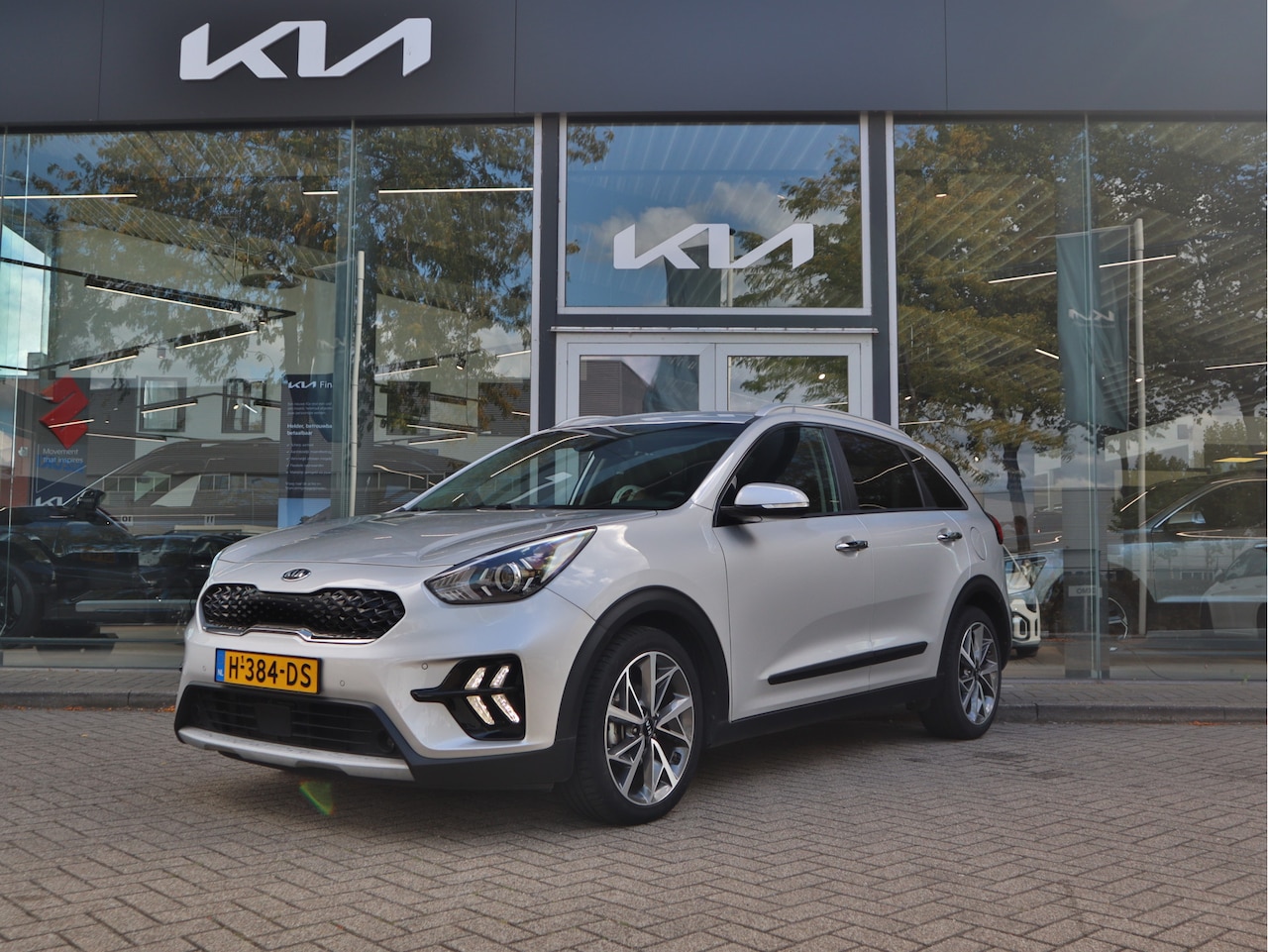 Kia Niro - 1.6 GDi Hybrid DynamicPlusLine | Navigatie | Camera | StoelVerwarming | Adaptive Cruise Co - AutoWereld.nl