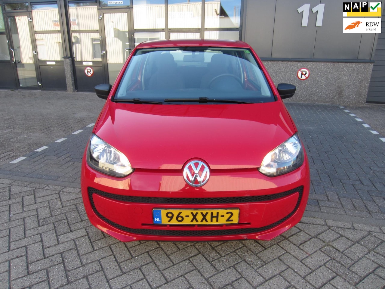Volkswagen Up! - 1.0 take up! BlueMotion 2012 Airco NAP! APK! - AutoWereld.nl