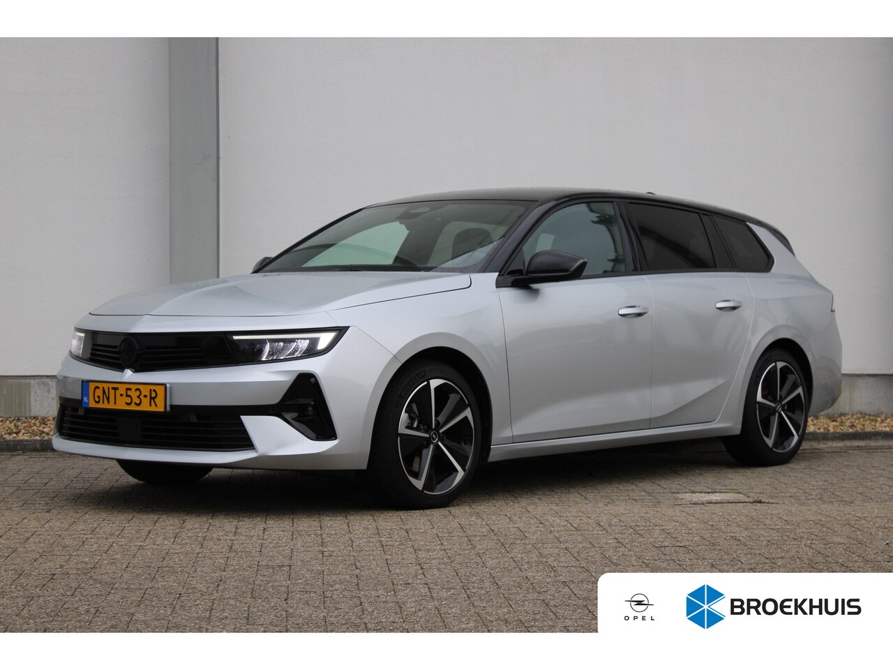 Opel Astra Sports Tourer - 1.2 Turbo Hybrid GS / Navigatie / 360 Camera / PDC V+A / Stuur -en Stoelverwarmd / Keyless - AutoWereld.nl