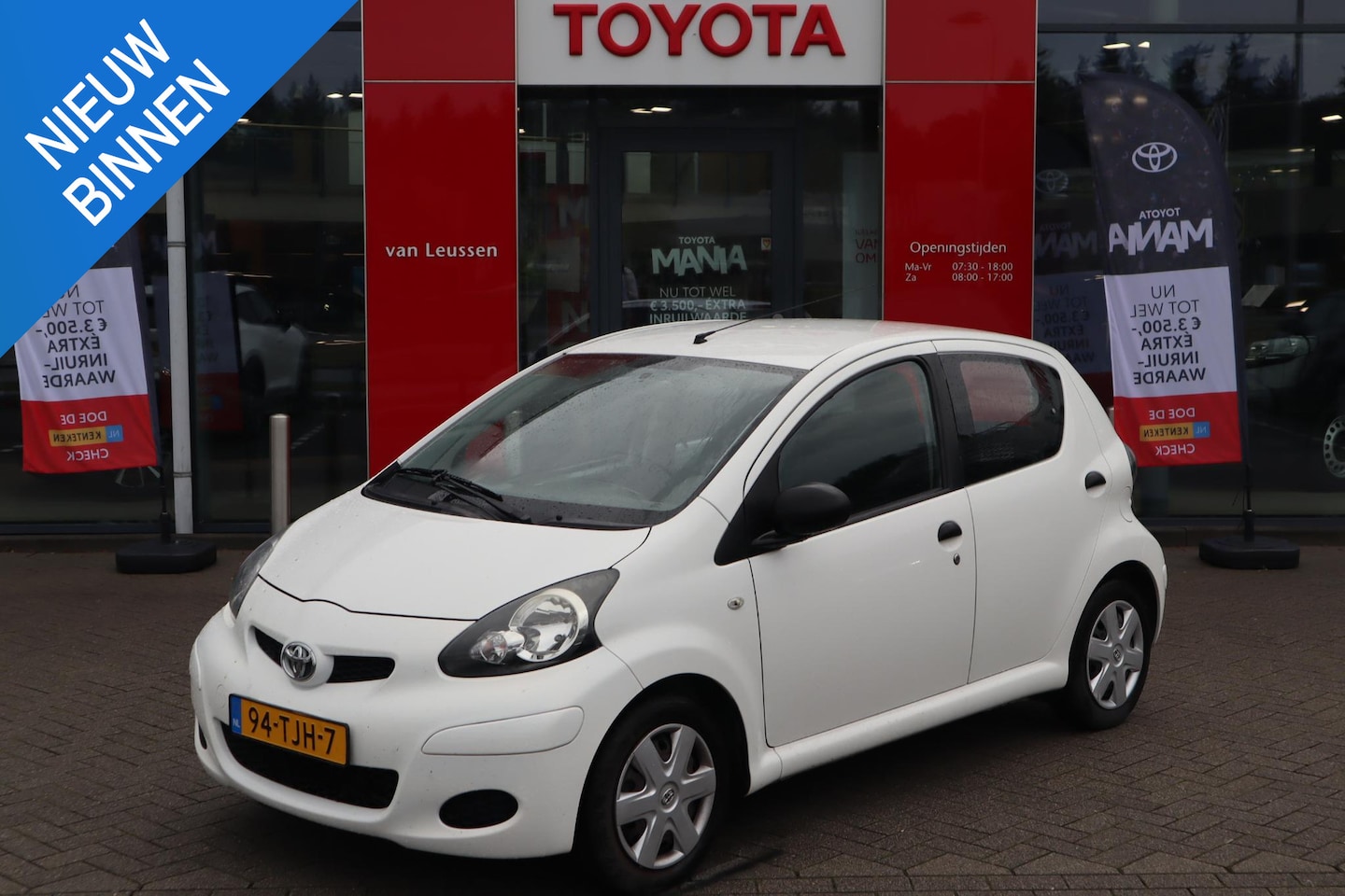 Toyota Aygo - 5-DEURS AIRCO LAGE-KMSTAND! - AutoWereld.nl