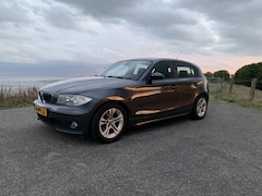 BMW 1-serie - 116i High Executive