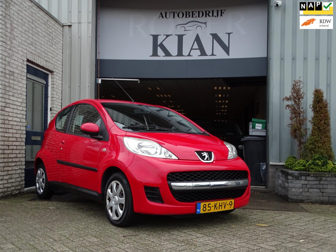 Peugeot 107 - 1.0-12V Sublime 1.0-12V Sublime - AutoWereld.nl