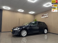 Volkswagen Golf - 1.4 TSI CUP Edition * 1e Eig / Navigatie / Cruise control / LM Velgen / NL Auto
