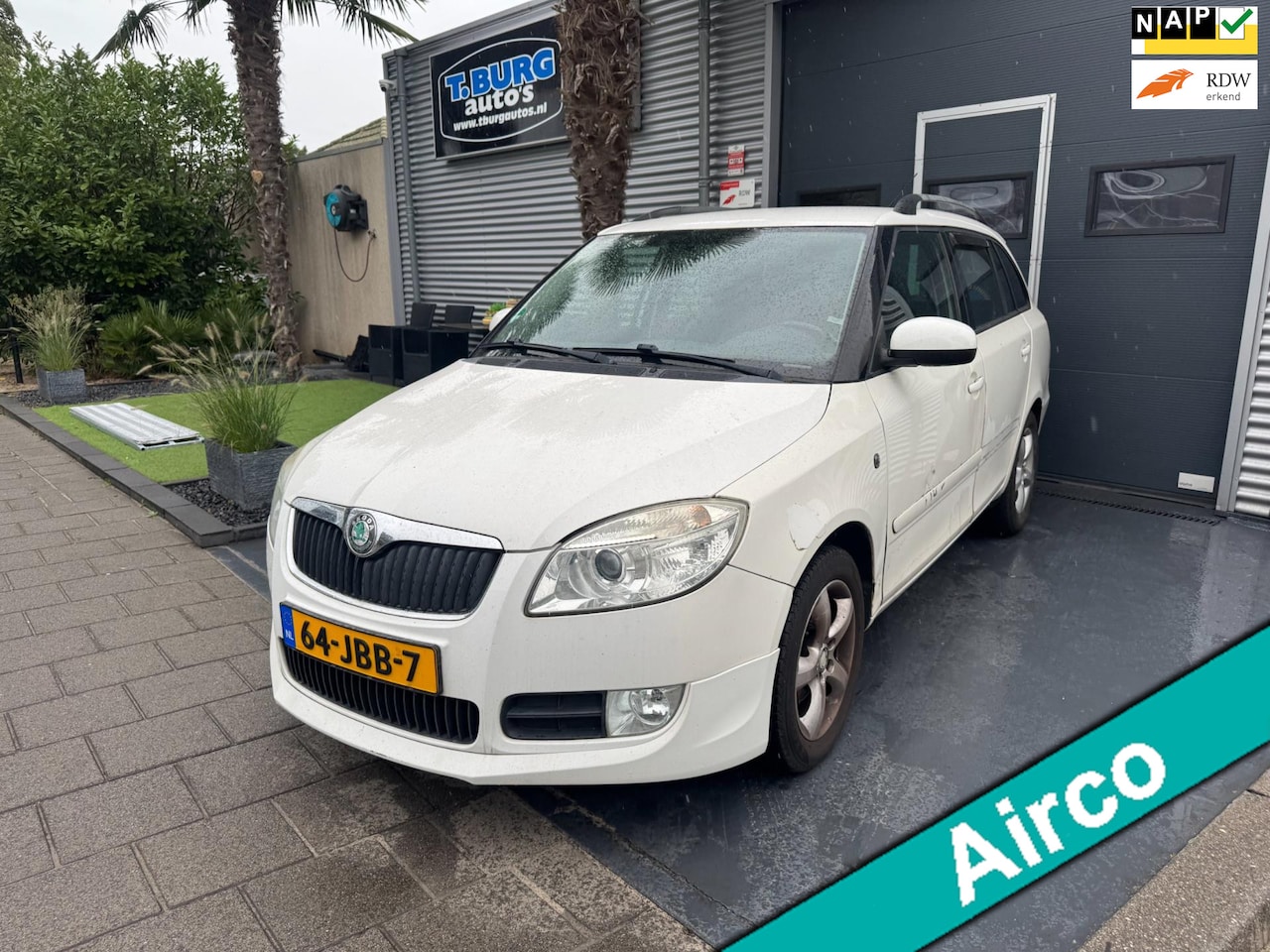Skoda Fabia Combi - 1.4-16V Sport AIRCO Met lichte Schade - AutoWereld.nl