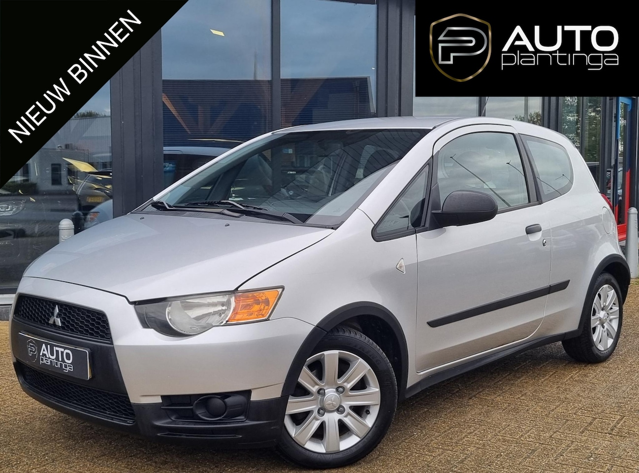 Mitsubishi Colt - 1.1 Edition One 75PK | Zeer Nette Staat | Volledige Onderhoudshistorie | Airco | Leder Stu - AutoWereld.nl