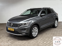 Volkswagen T-Roc - 1.5 TSI Sport. TREKHAAK - DIGI