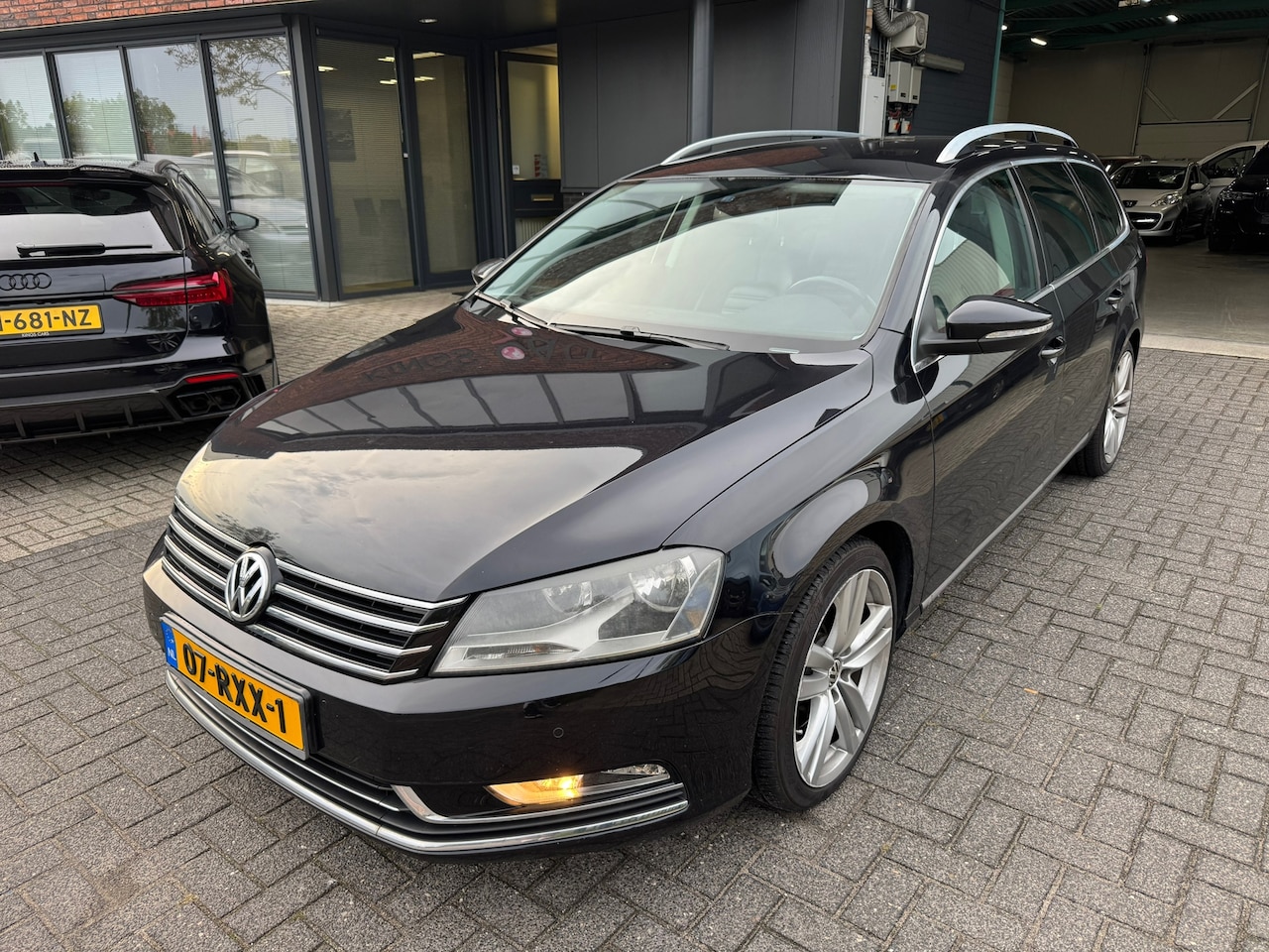Volkswagen Passat Variant - 1.4 TSI Highline AUTOMAAT LEDER CRUISE ORIG NL NAP - AutoWereld.nl