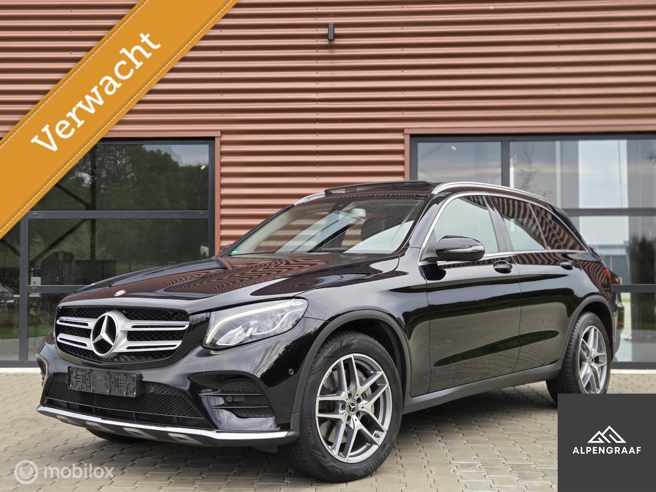 Mercedes-Benz GLC-klasse - 250 4MATIC AMG | PANO | Camera |Dealeronderhouden - AutoWereld.nl