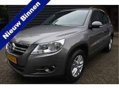 Volkswagen Tiguan - 1.4 TSI Comfort&Design Navi Clima Cruise Control Trekhaak