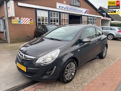 Opel Corsa - 1.2-16V Design Edition