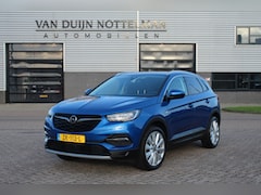 Opel Grandland X - 1.2 Turbo Business Executive / Carplay / Trekhaak / 19" / N.A.P
