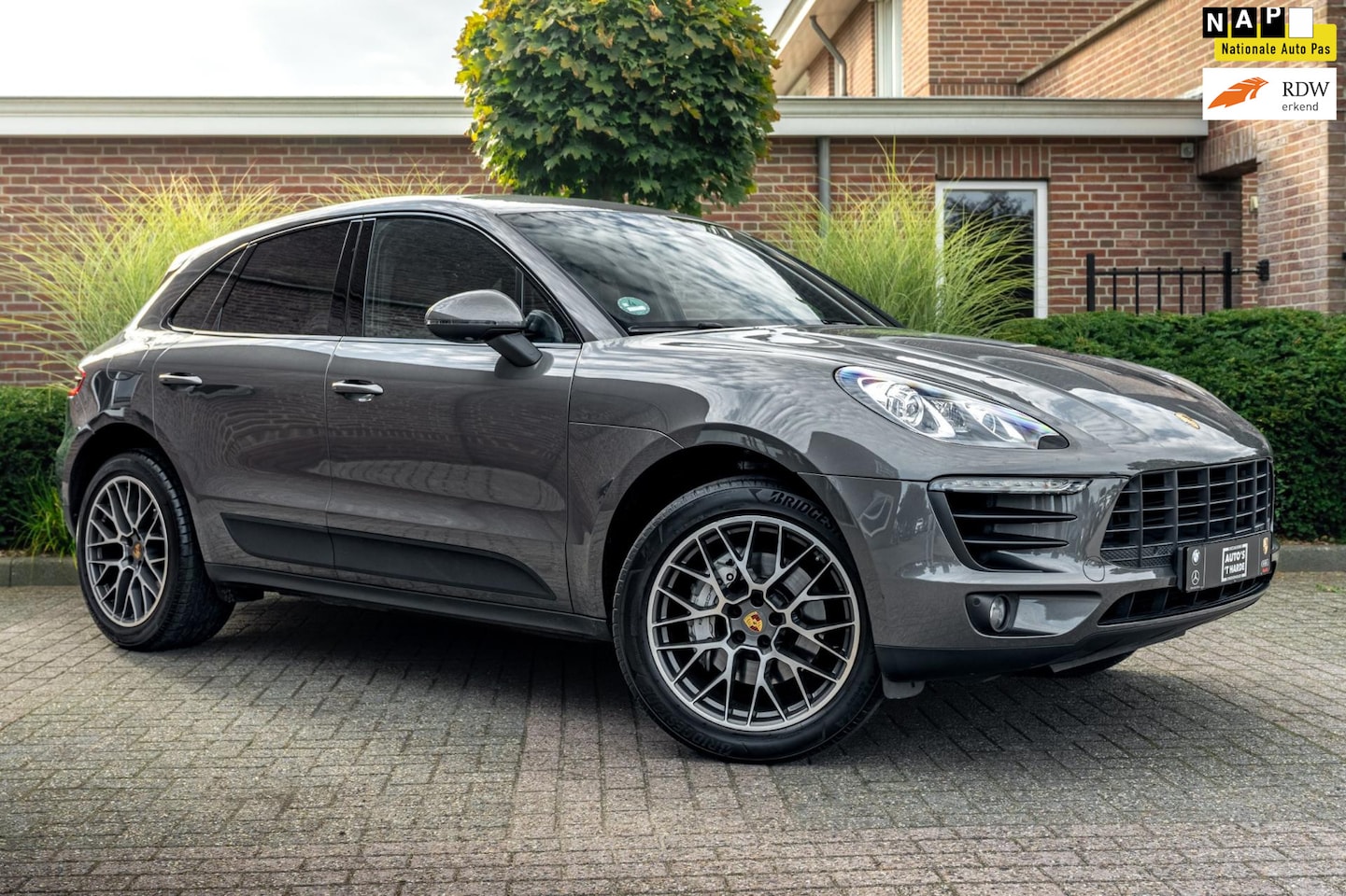 Porsche Macan - 3.0 S 340 PK Camera Leer/Alcantara Xenon Memory Side-Assist 20'' - AutoWereld.nl