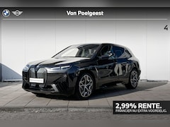 BMW iX - xDrive50 22 Inch / Getinte Ramen Achter / Stoelventilatie / Stoelverwarming / Driving Assi