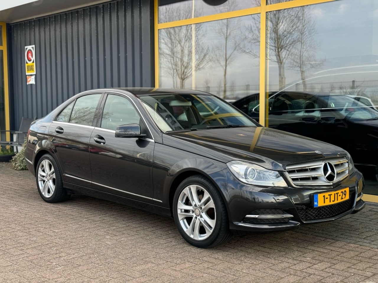 Mercedes-Benz C-klasse - 180 Amb. Avantgarde - AutoWereld.nl