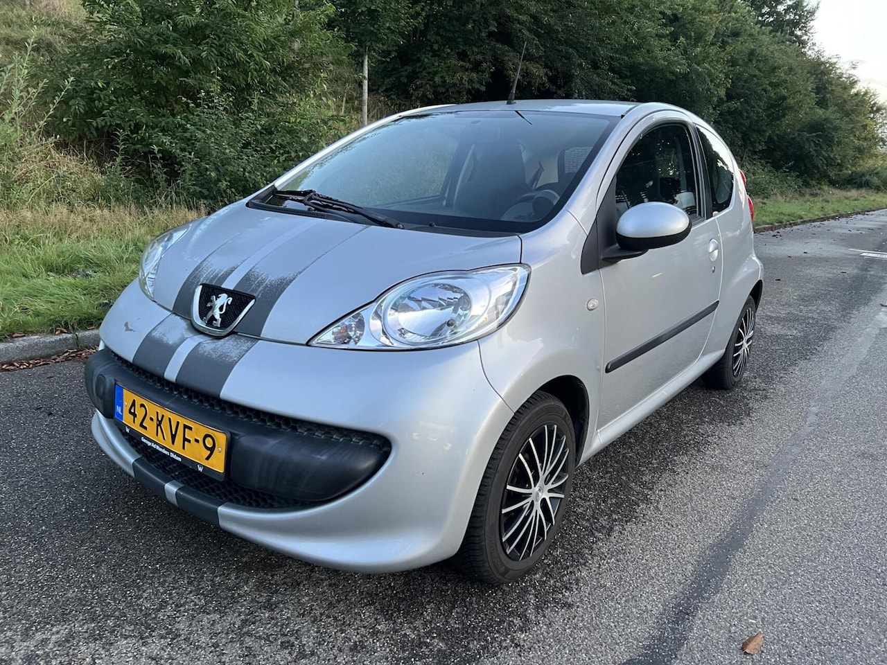 Peugeot 107 - 1.0-12V XR NIEUWE APK / Elek Ramen - AutoWereld.nl