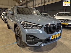BMW X1 - SDrive18i High Executive - Automaat - Leder - Sportstoel - Navi - Cruise - PDC - Afn Trekh