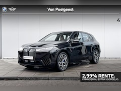BMW iX - xDrive50 High Executive Luchtvering / Adaptief Onderstel / Soft-Close / Elektrisch wegklap