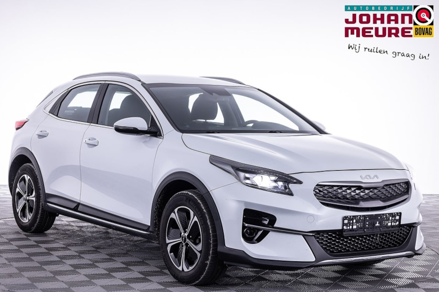 Kia XCeed - 1.6 GDi PHEV DynamicLine | Full LED | ECC | CARPLAY | CAMERA - AutoWereld.nl