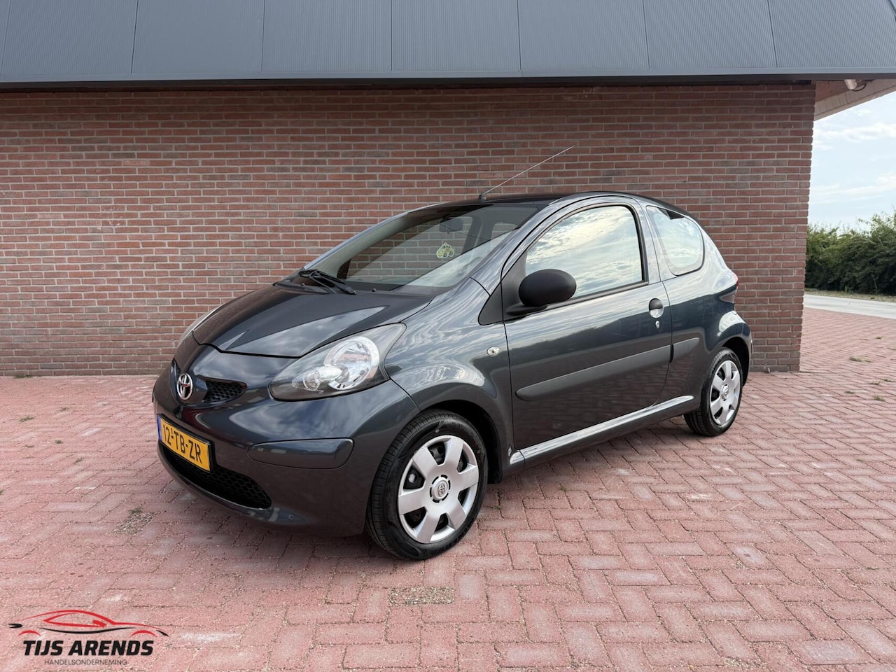Toyota Aygo - 1.0-12V|NWE APK|NWE BEURT| - AutoWereld.nl