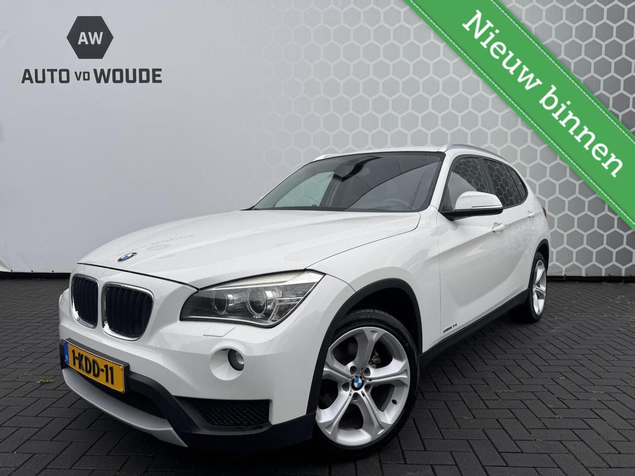 BMW X1 - sDrive20i High Executive Leer Automaat Xenon - AutoWereld.nl