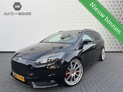 Ford Focus Wagon - 2.0 EcoBoost ST-3 Recaro Stoelen 250PK