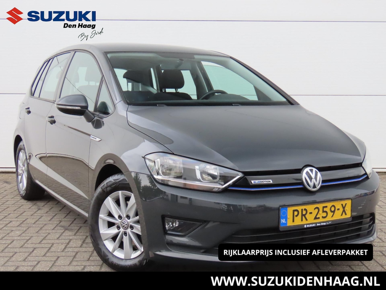 Volkswagen Golf Sportsvan - 1.0 TSI Trendline uitvoering / Bleumotion / Airco / Cruise control - AutoWereld.nl