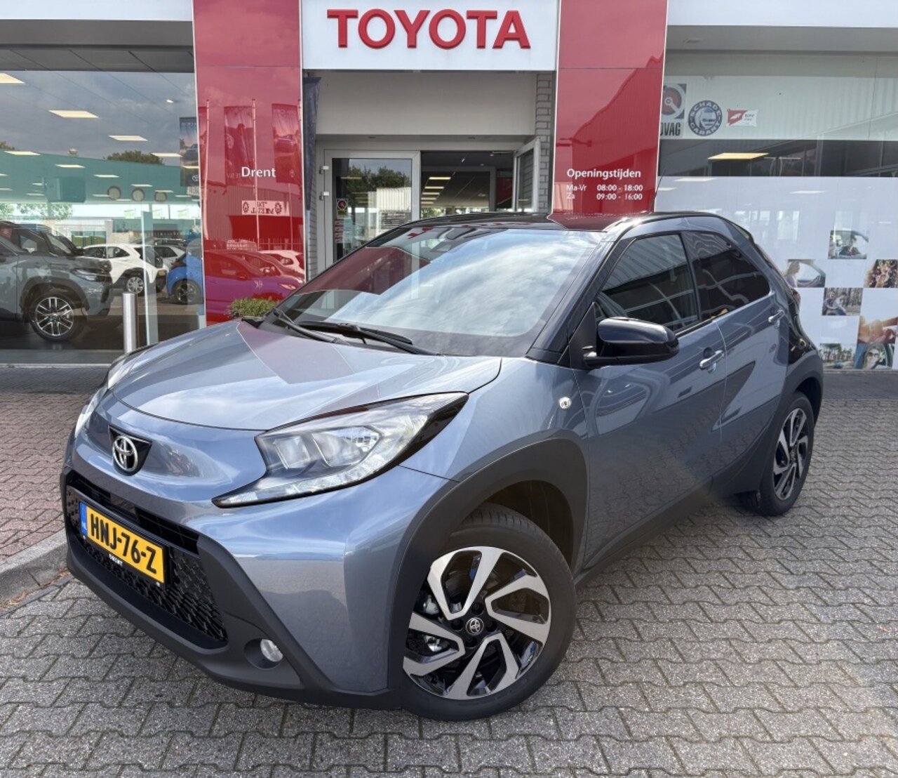 Toyota Aygo X - 1.0 VVT-i S-CVT Pulse | Stoelverwarming | Apple CarPlay Android - AutoWereld.nl