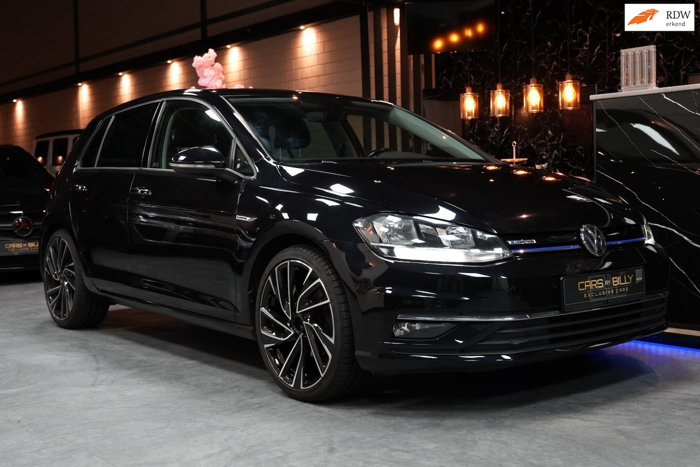Volkswagen Golf - 1.5 TSI AUT|MASSAGE|LED|NAVI - AutoWereld.nl