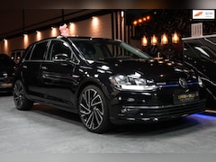 Volkswagen Golf - 1.5 TSI AUT|MASSAGE|LED|NAVI