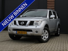 Nissan Pathfinder - 4.0 V6 LE AWD Premium IT Airco Cr-Control Schuifdak 7-Pers Youngtimer