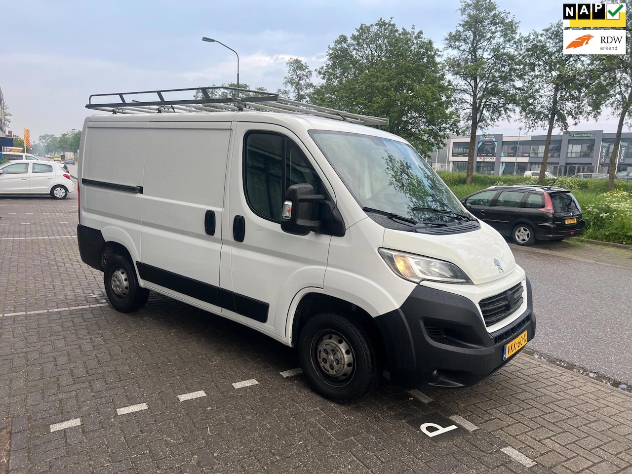 Peugeot Boxer - 330 2.2 BlueHDi 120 L1H1 Premium *** bouwjaar 2021 ((( euro 6 - AutoWereld.nl