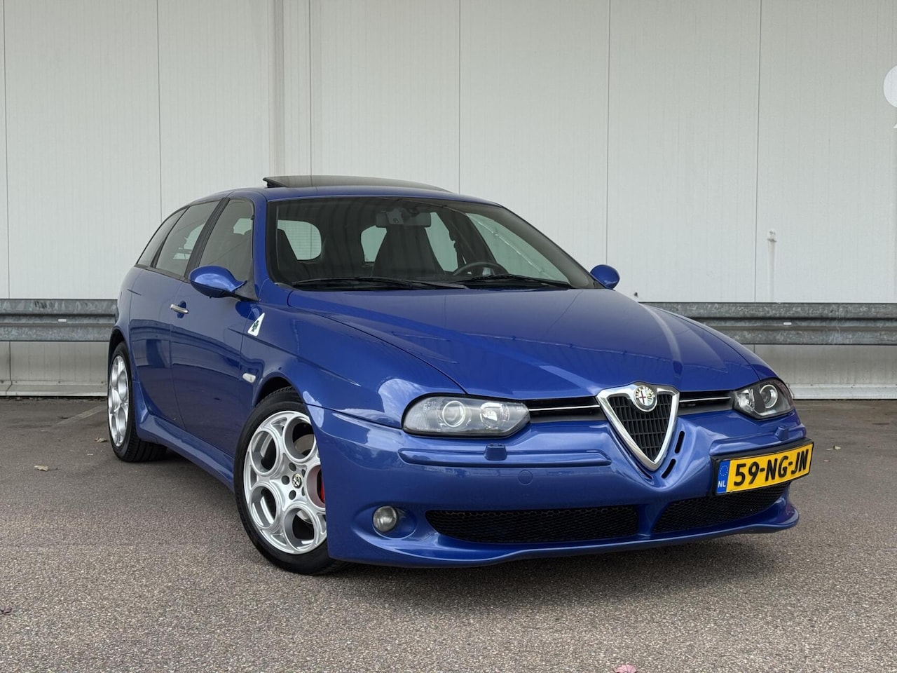 Alfa Romeo 156 Sportwagon - 3.2 V6 GTA Selespeed|Schuifdak|Xenon|NAP|Stoelverwarming - AutoWereld.nl