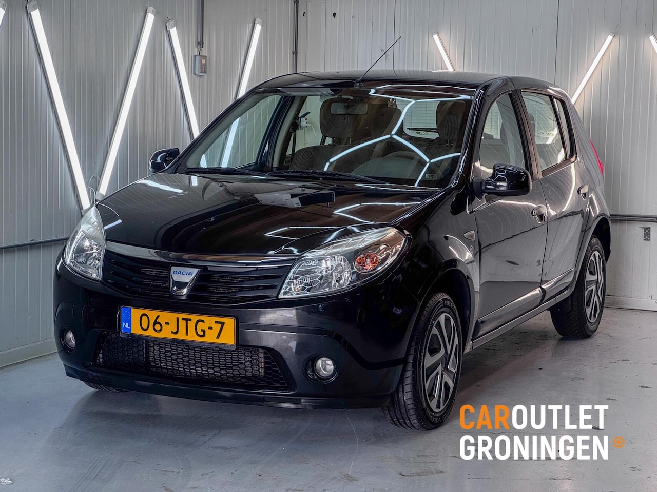 Dacia Sandero - 1.2 Lauréate 5D | AIRCO | NAP | GOED ONDERHOUDEN - AutoWereld.nl