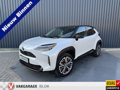 Toyota Yaris Cross - 1.5 Hybrid AWD Executive / Bi tone | Pano dak | Trekhaak | JBL | BSM | 4x Allseason | Rijk