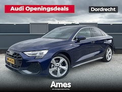 Audi A3 Limousine - 30 TFSI S edition | Assistentiepakket | Trekhaak | Privacy glass | 18 inch wielen Dit betr