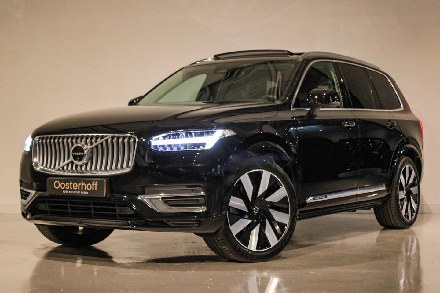 Volvo XC90 - 2.0 T8 Recharge AWD Ultra Bright PANO |H/K|LUCHTV - AutoWereld.nl
