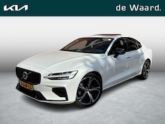 Volvo S60 - 2.0 B4 Plus Dark | Panoramisch schuif-/kanteldak | Elektrisch inklapbare trekhaak | Adapti