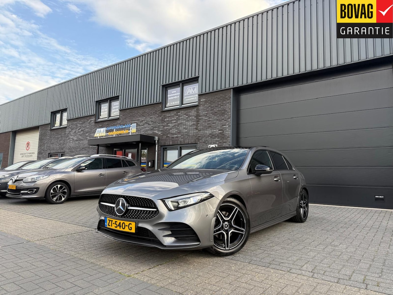 Mercedes-Benz A-klasse - 180 Business Solution AMG | 1E EIGENAAR | 12MND GARANTIE | NL AUTO | PANODAK | AUTOMAAT | - AutoWereld.nl